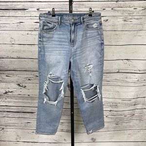 American Eagle Mom jeans Size 10 Short